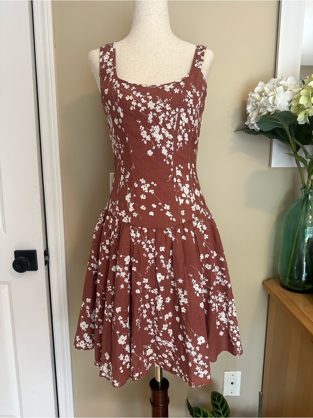 NWT Wayf Amber Shadow Floral Linen Blend Esmeralda Corset Drop Waist Dress S